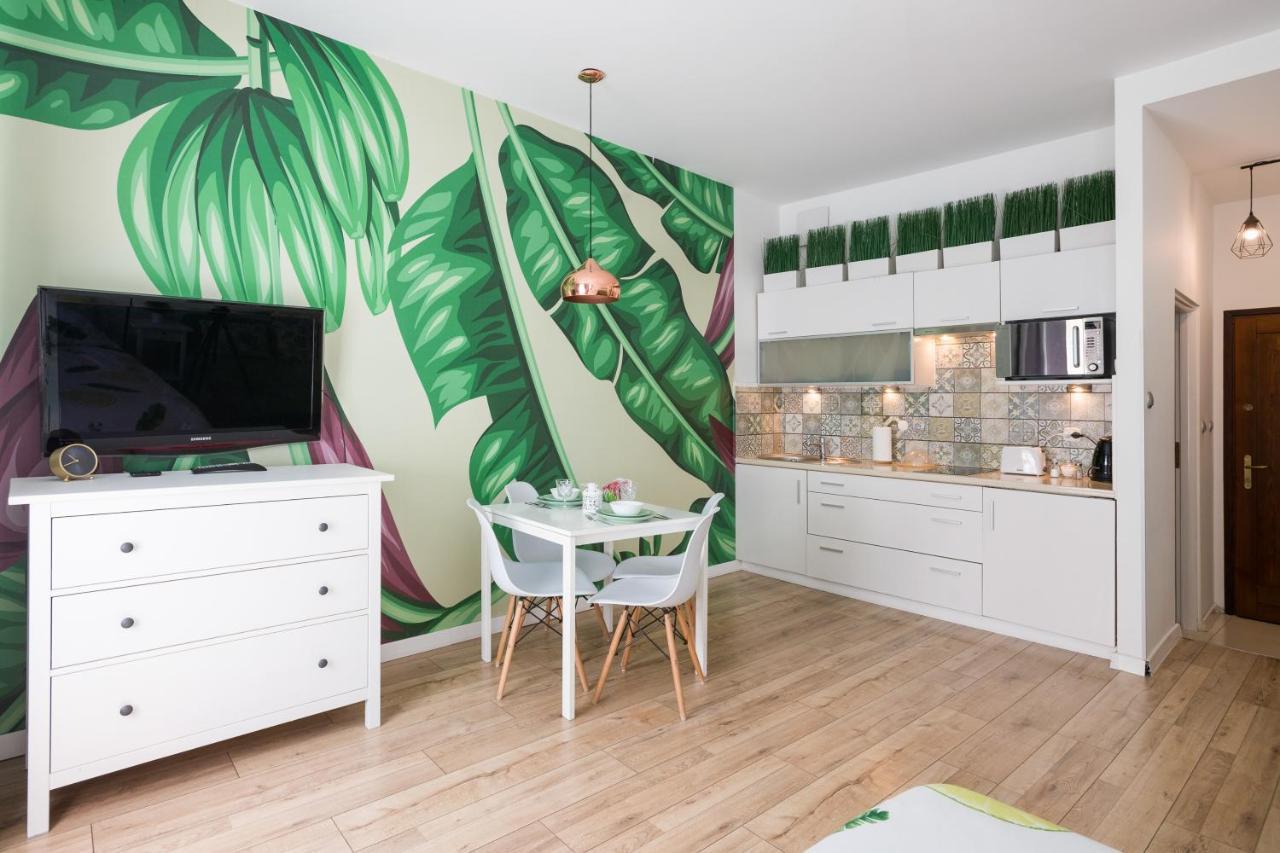 Cozy Modern Studio Green Apartment In Old Town Kraków Eksteriør billede